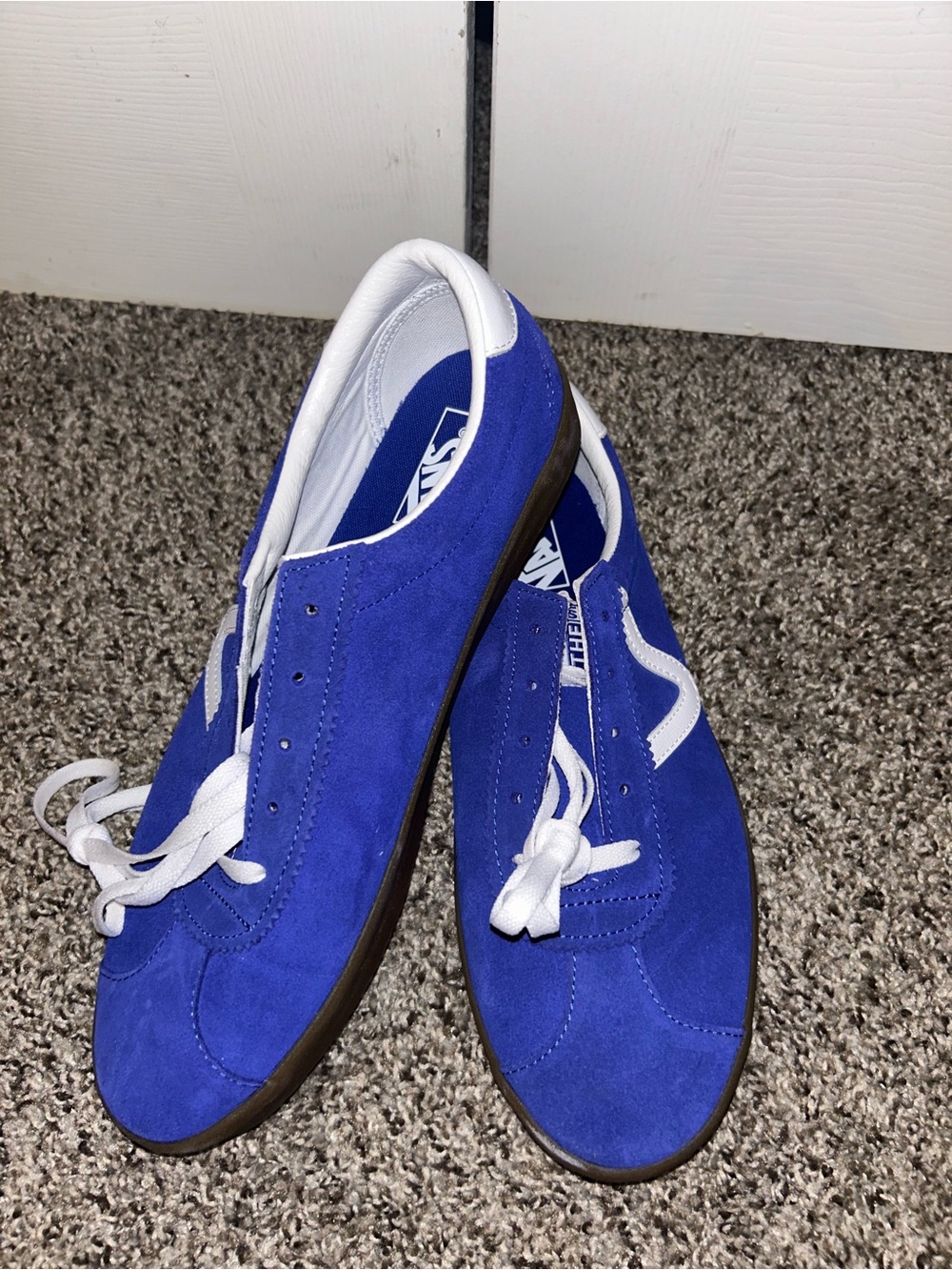 Vans Men’s Blue Suede Low-Top Sneakers with Gum Sole